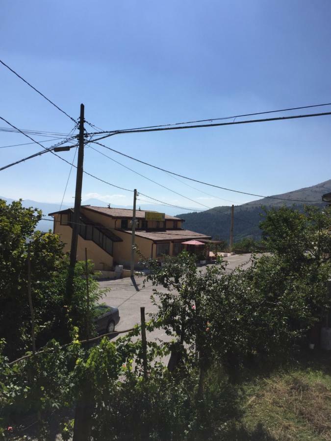 Albergo "Da Gigi" Celano Exterior foto